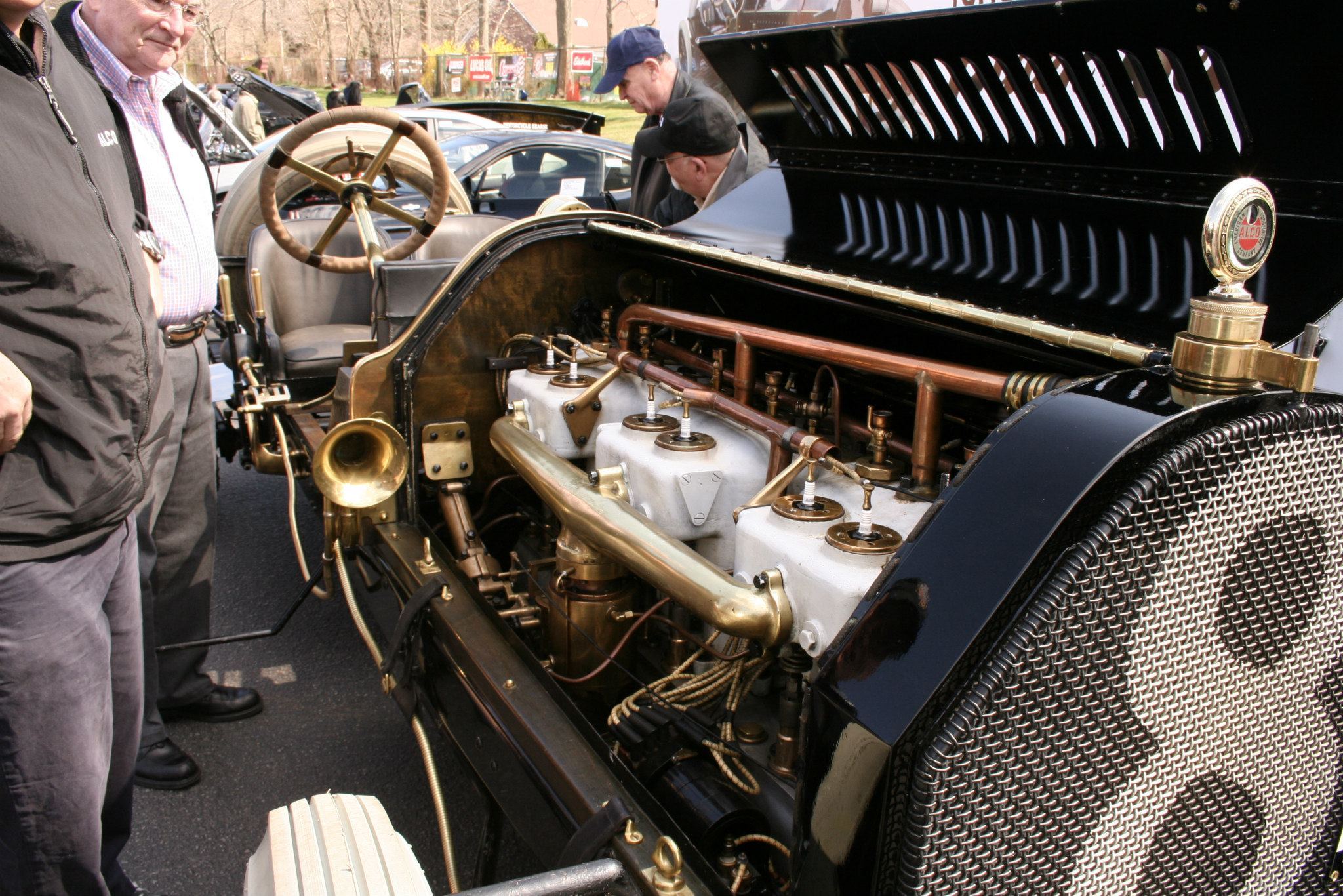 Name:  902553_10151622829054458_375615415_o.jpg
Views: 76
Size:  521.0 KB