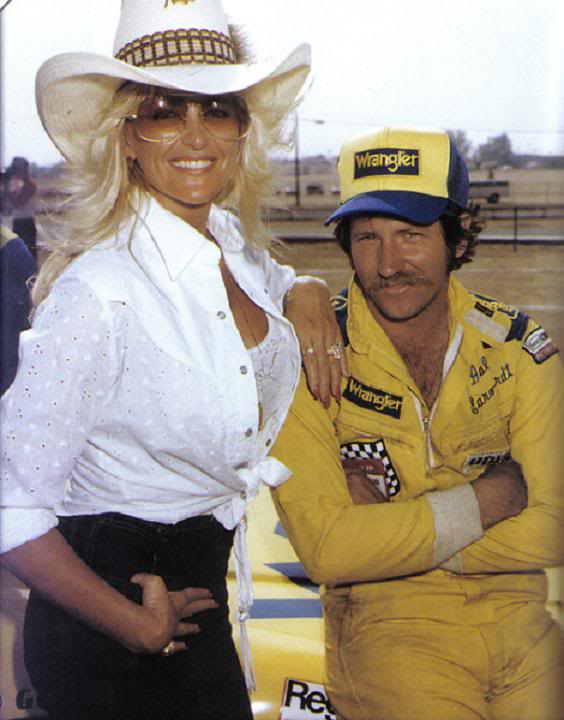 Name:  lindavaughndaleearnhardt_zpsd99d5cf4.jpg
Views: 131
Size:  52.9 KB