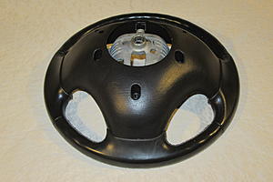 2000-2005 Monte Carlo Leather Steering Wheel-img_1048.jpg